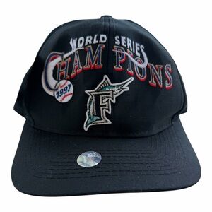 VTG ‘90s Y2K Florida Marlins 1997 World Series Champs MLB Snapback Hat Cap